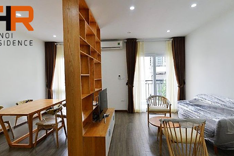 Apartment 02 bedroom for rent in Tay Ho with balcony & bright