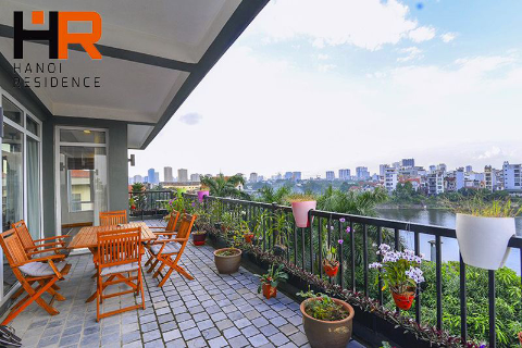 Lake view serviced apartment 04 beds with larger balcony in Tay Ho dist