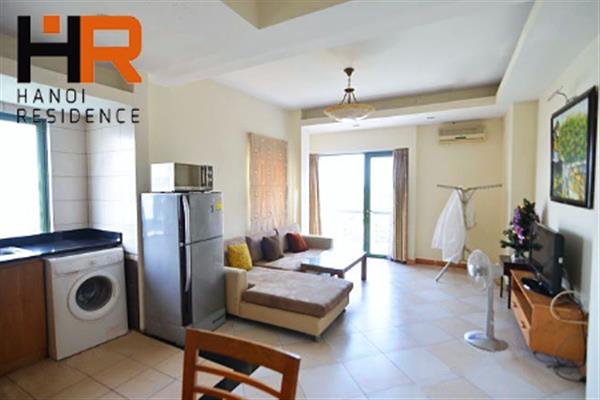 02 bedroom apartment for rent in Au Co street, balcony, nature light