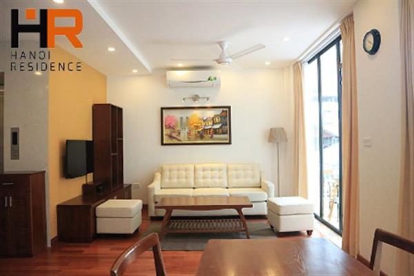 Beautiful apartment 02 beds with balcony & nature light in Tay Ho street