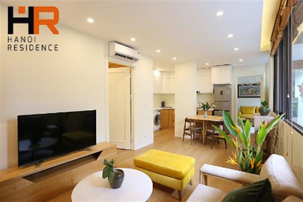 Lovely Apartment with in bedroom for rent in Tay Ho, bright living room