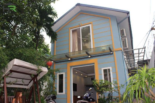 Beautiful house for rent with garden and big yard in Dang Thai Mai Tay ho
