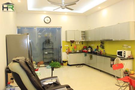 Modern 4 bedroom house in Tay Ho with nice terrace and fully furnished