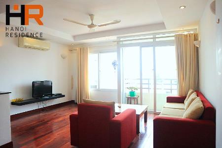 Two bedrooms apartment on high floor with big oven for rent in Tay Ho dist