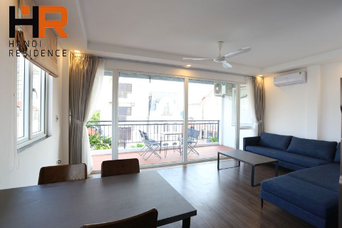 Spacious apartment 01 bed with big balcony in Tay Ho dist