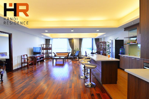 Spacious & Lake view serviced apartment 04 beds in Tay Ho district