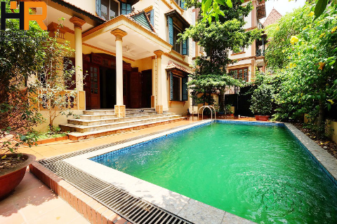 Swimming pool villa with 5 bedroom to lease in Tay Ho, near the lake