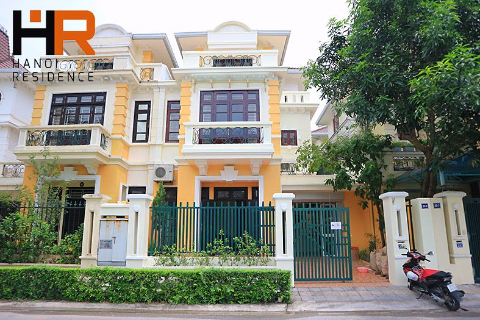 Good quality villa for rent in block D Ciputra, 5 bedrooms, furnished