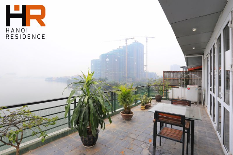 Top floor apartment 02 beds with larger balcony on Quang Khanh st