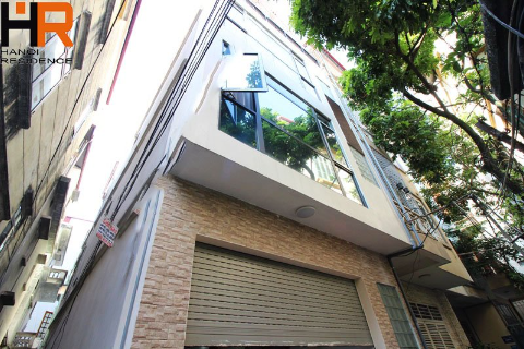 Beautiful 4-Floor House with Full Basic Furniture for rent in Tay Ho 
