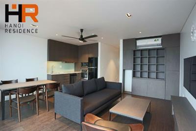 Brand-new & Lake view 02 beds apartment for rent on Xuan Dieu street