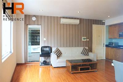 One bedroom apartment for rent in Tu Hoa, bright with modern furniture