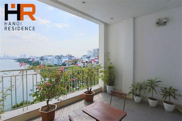 Spacious & Lake view 04 bedrooms apartment for rent on Xuan Dieu street