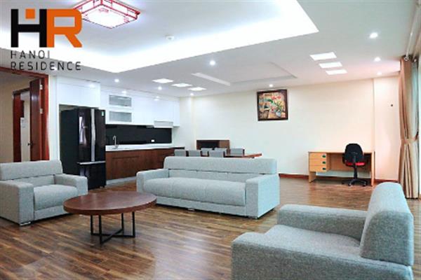 Modern apartment 03 bedrooms for rent in Xuan Dieu, Tay Ho district