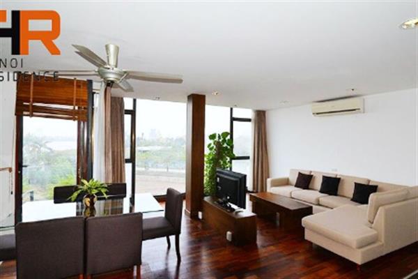 Tay Ho apartment with lake view with 2 bedroom in Xom Chua - near Fivimart