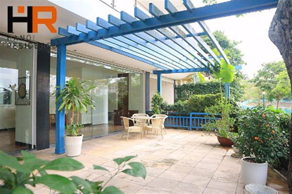 Lake side Tay Ho Apartment for rent, 2 bedroom with big yard