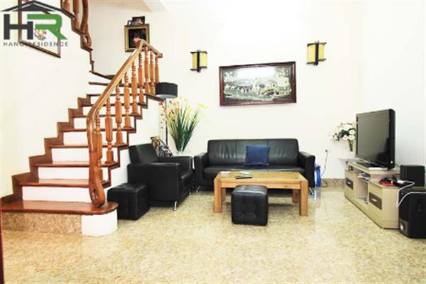 05 bedroom house in Ba Dinh, fully furnished with balcony