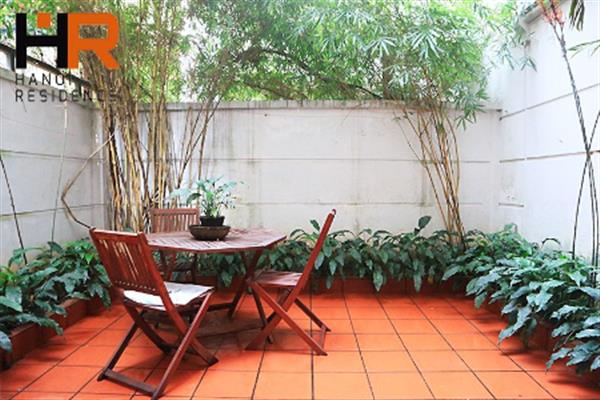 Two bedrooms apartment with yard for rent in Tay Ho dist
