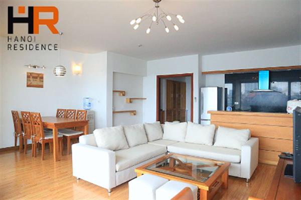 Beautiful lake view apartment 02 bedrooms in Tu Hoa street