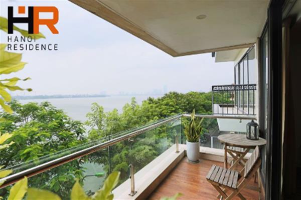 Lake view & Big balcony 02 bedroom apartment for rent in Nhat Chieu street