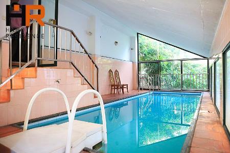 Swimming pool apartment 02 beds for rent in Tay Ho, bright, large balcony