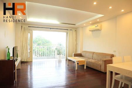 Lake view 02 bedroom apartment on Nhat Chieu street