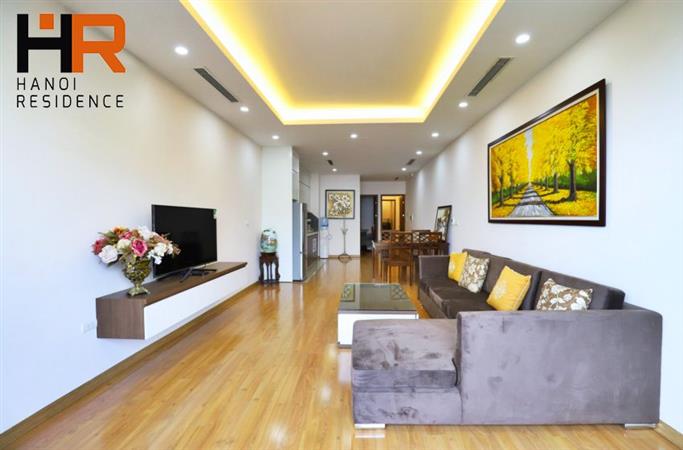 Spacious & Lake view 01 bed apartment with balcony in Tay Ho dist