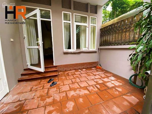 3 bedroom house with yard for rent in Tu Hoa - Tay Ho