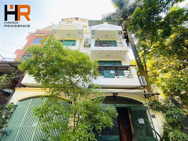 Nice house with 5 bedrooms and green view for rent in Tay Ho 