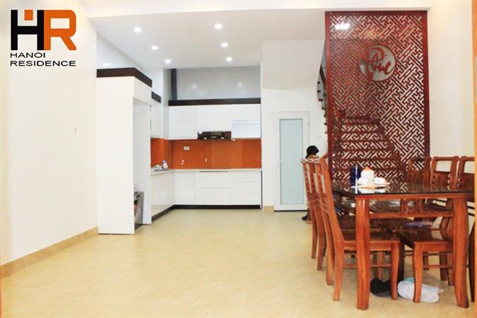 Modern 5- bedroom house for rent in Tay Ho with nice balconies 