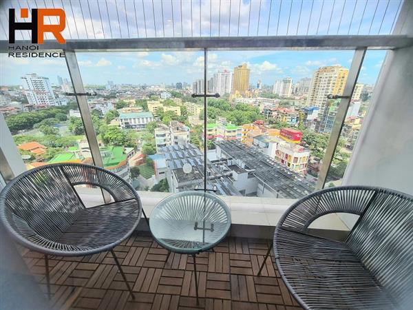 Vinhomes Metropolis: High-quality apartment with 3 bedrooms and city view for rent