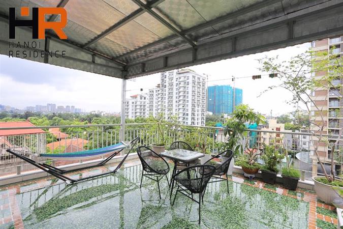 Big balcony & Top floor one bed apartment for rent on Dang Thai Mai street