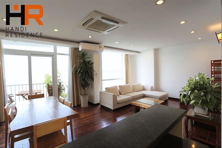 Lake view apartment for rent in Dang Thai Mai, 3 bedrooms & furnished