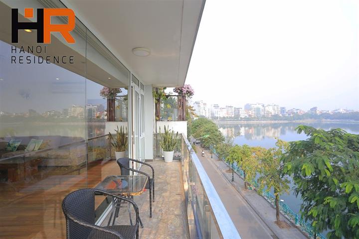 Front lake 03 beds apartment with big balcony for rent in Tay Ho dist