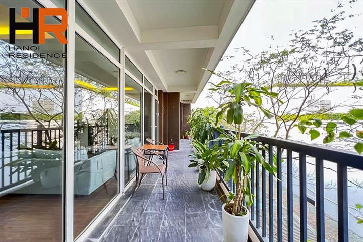 Brand-new apartment with 3 bedrooms in Tu Hoa with large balcony