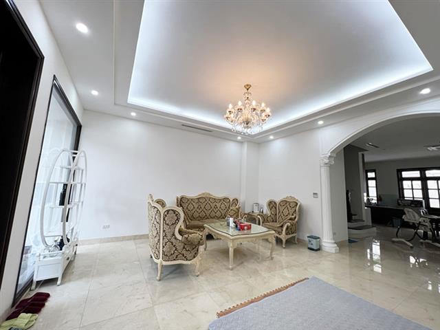Villa for rent in Ciputra, 4 bedrooms, near Unis school, quality furniture