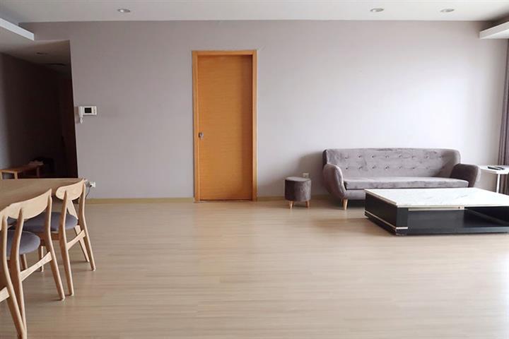 Sky city apartment for rent, 154m2, 3 bedrooms, high floor, quality furniture
