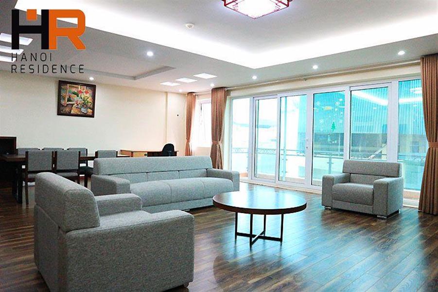 apartment for rent in hanoi 4 livingroom pic 4 result 01920